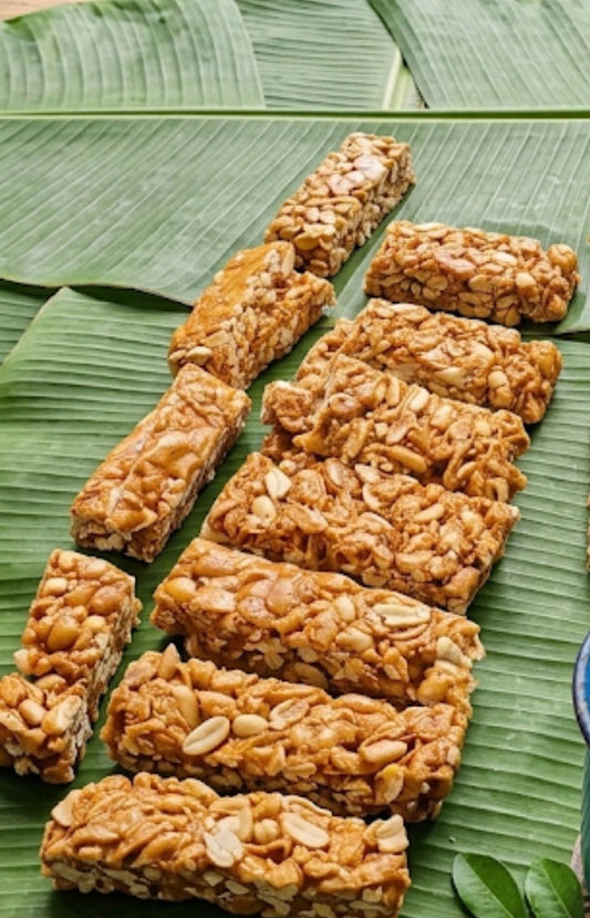 Tablet Pistach/ Peanut Brittle